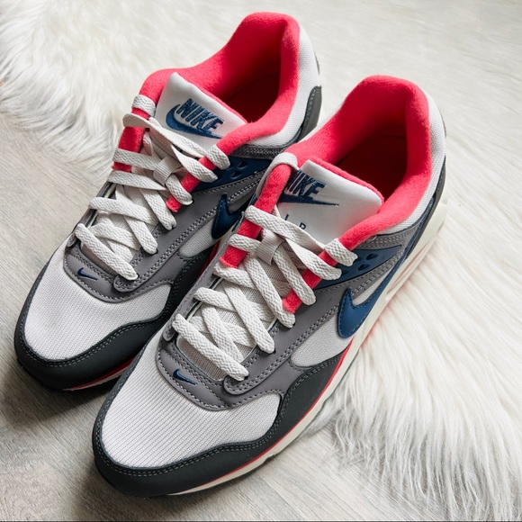 NWT Nike Air Max Correlate Women’s Shoes - Picture 2 of 8